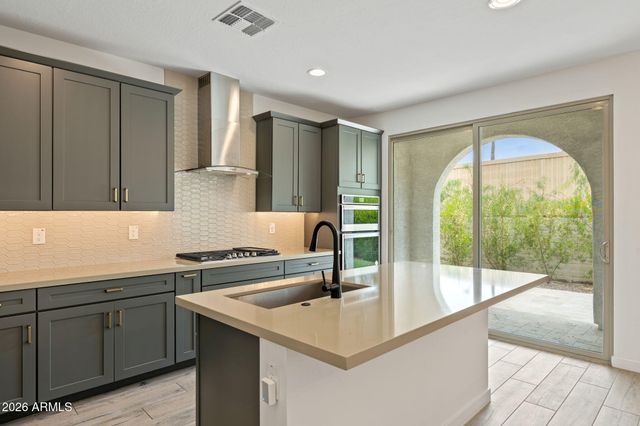 6439 N 17TH Place, Phoenix, AZ 85016