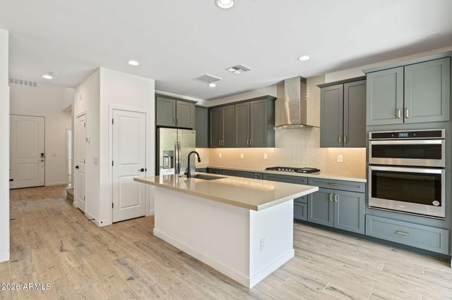 6439 N 17TH Place, Phoenix, AZ 85016