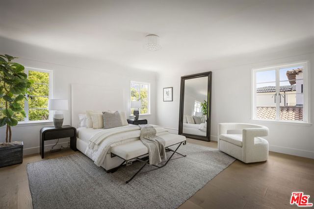 901 Malcolm Avenue, Los Angeles, CA 90024