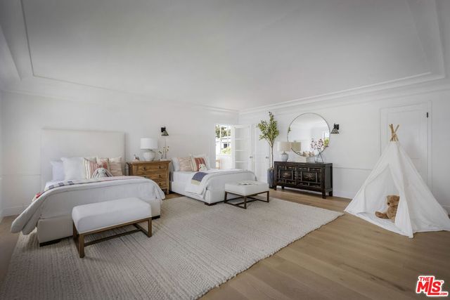 901 Malcolm Avenue, Los Angeles, CA 90024