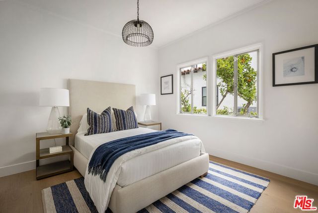 901 Malcolm Avenue, Los Angeles, CA 90024