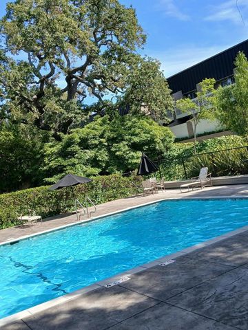675 Sharon Park Drive 322, Menlo Park, CA 94025