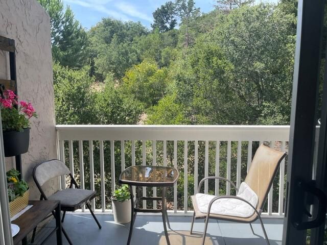 675 Sharon Park Drive 322, Menlo Park, CA 94025