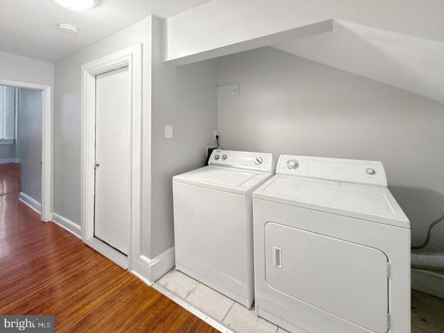 1812 MCCULLOH ST, Baltimore, MD 21217