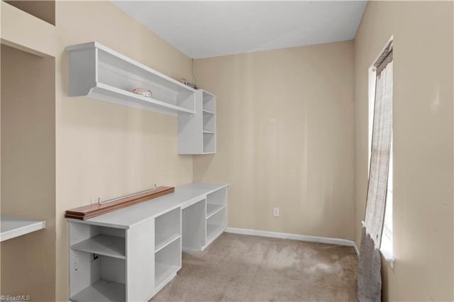 208 Mountain View Road, Statesville, NC 28625