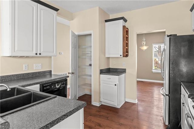 208 Mountain View Road, Statesville, NC 28625