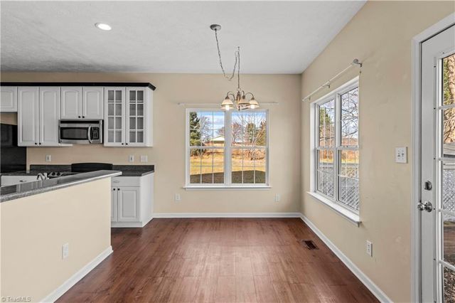 208 Mountain View Road, Statesville, NC 28625