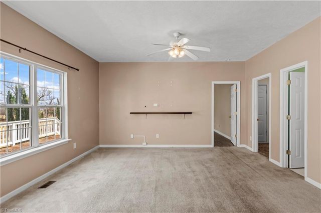 208 Mountain View Road, Statesville, NC 28625