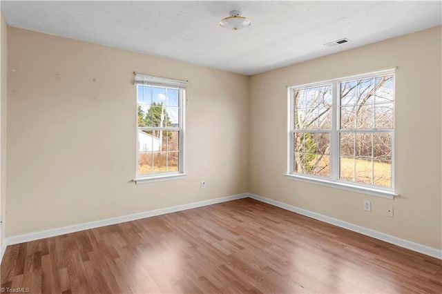 208 Mountain View Road, Statesville, NC 28625