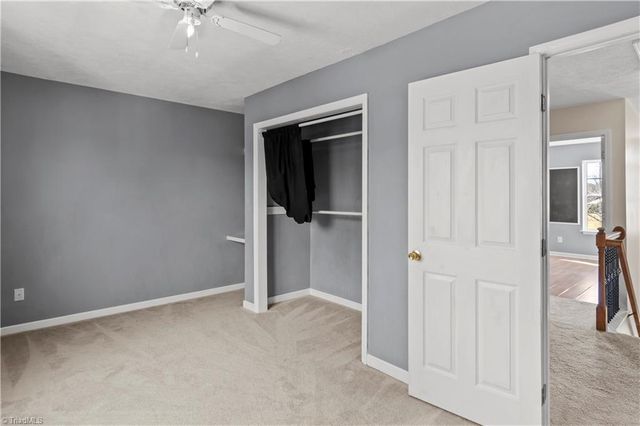 208 Mountain View Road, Statesville, NC 28625