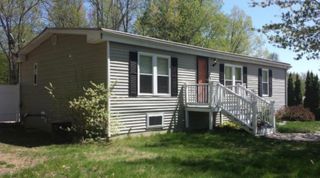 13 Squire Ridge Road, Hampstead, NH 03841