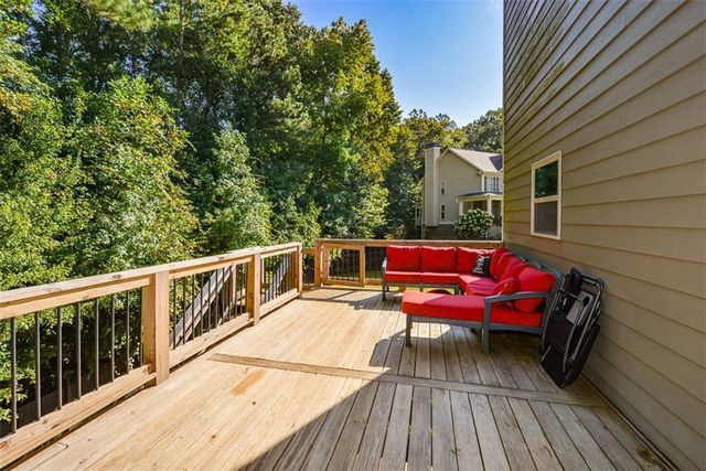 5256 Middleton Place, Acworth, GA 30101