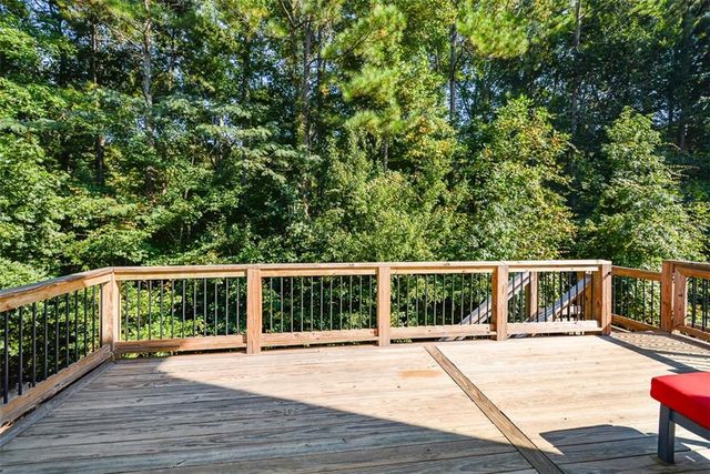 5256 Middleton Place, Acworth, GA 30101