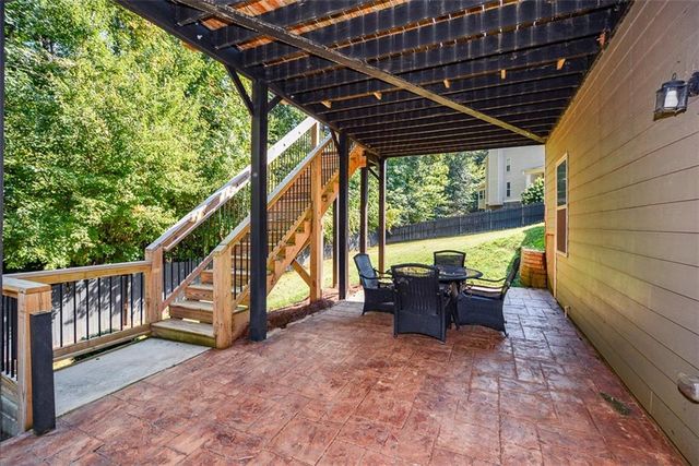 5256 Middleton Place, Acworth, GA 30101