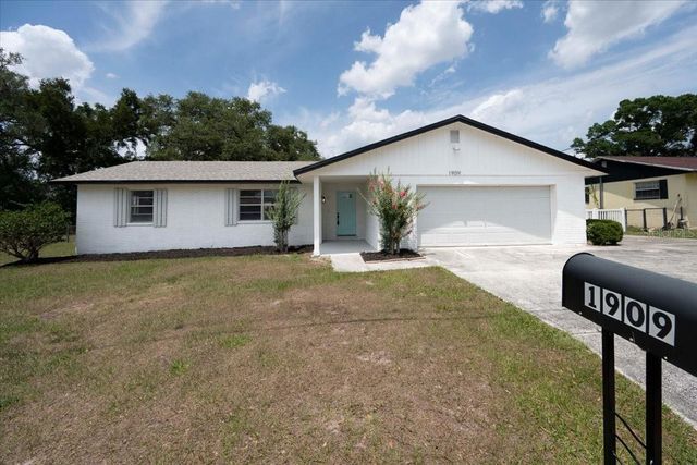 1909 LAVON STREET, Lakeland, FL 33805