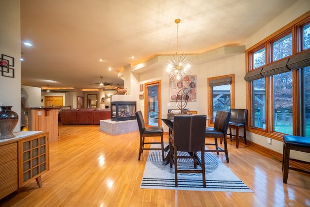 846 Wood Ridge Lane, Caledonia, IL 61011