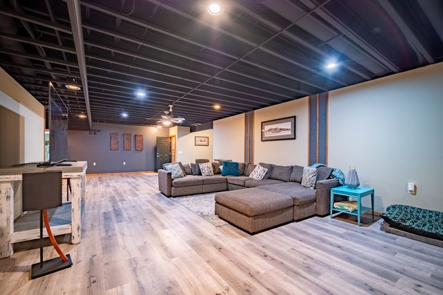 846 Wood Ridge Lane, Caledonia, IL 61011