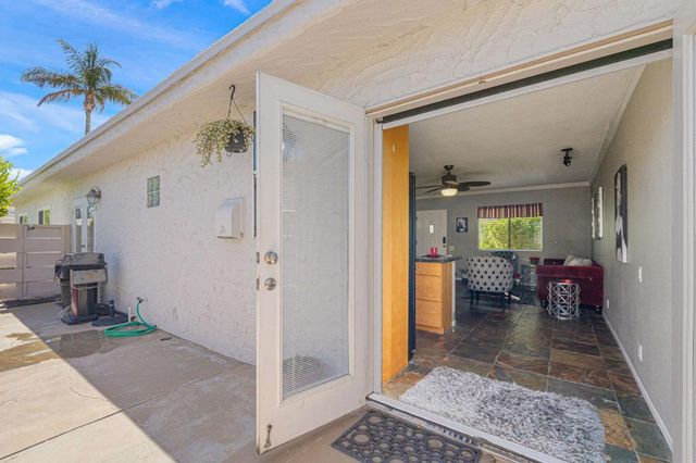 800 E Cottonwood Road 2, Palm Springs, CA 92262
