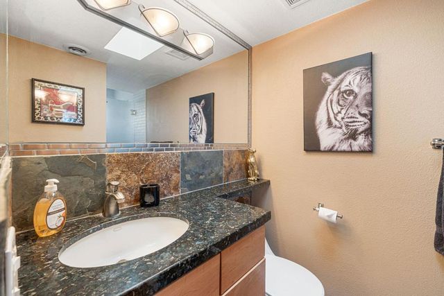 800 E Cottonwood Road 2, Palm Springs, CA 92262