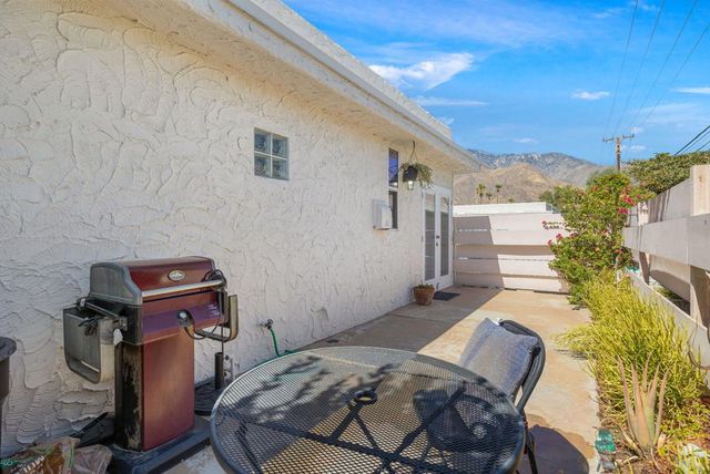 800 E Cottonwood Road 2, Palm Springs, CA 92262