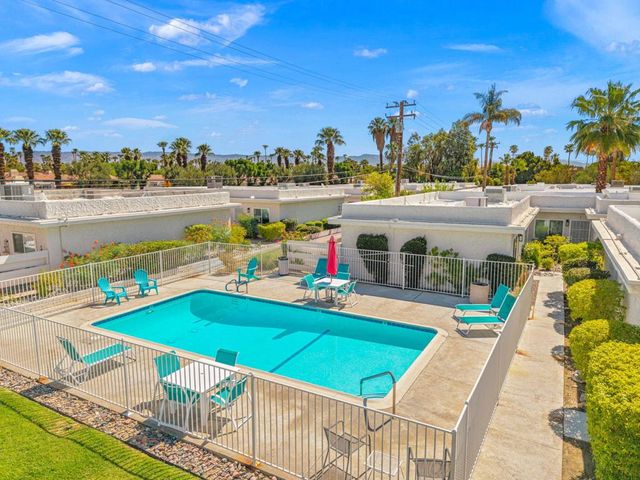 800 E Cottonwood Road 2, Palm Springs, CA 92262