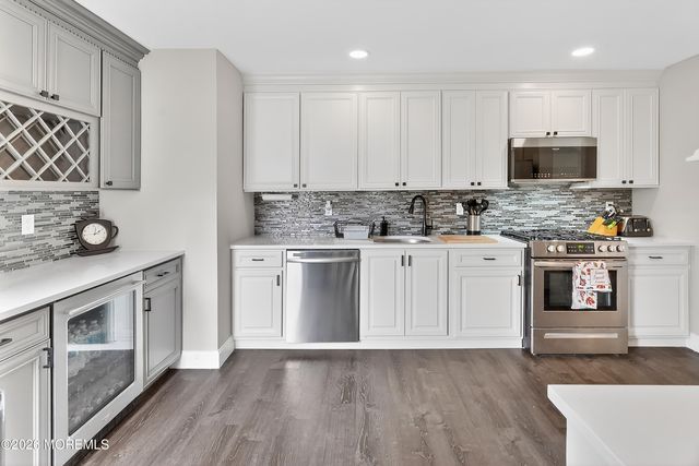 1 Walnut Drive, Howell, NJ 07731