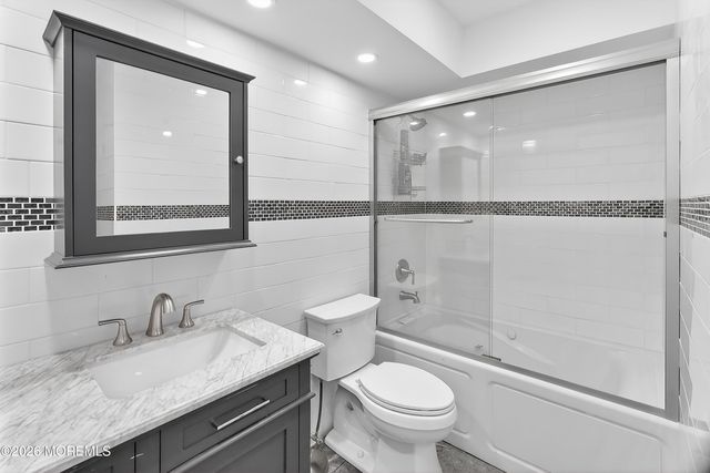 1 Walnut Drive, Howell, NJ 07731