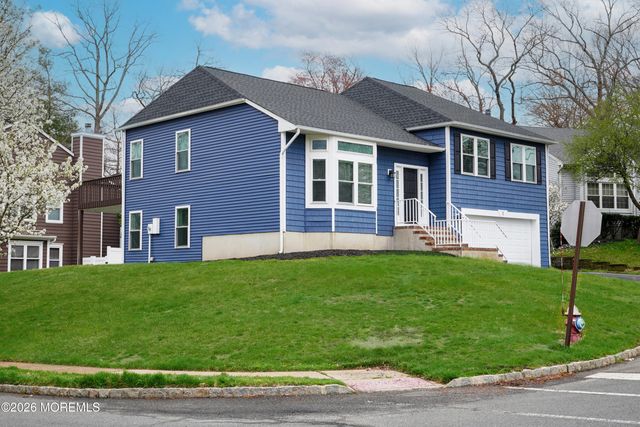 1 Walnut Drive, Howell, NJ 07731