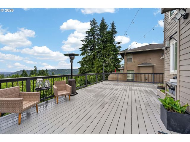 2140 FIRCREST Dr, West Linn, OR 97068