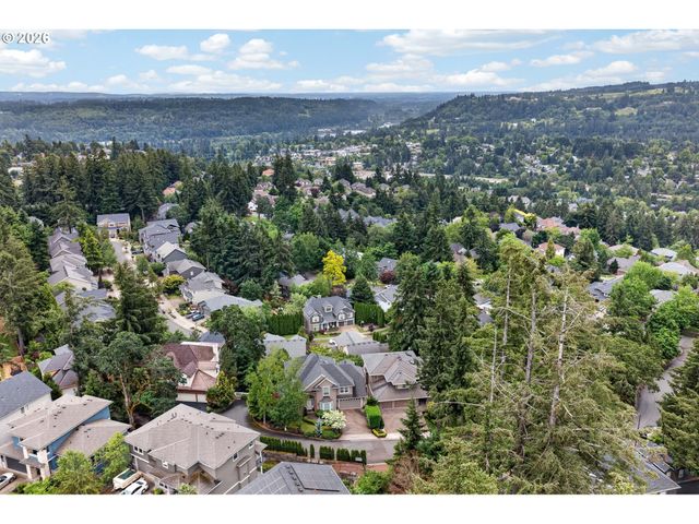 2140 FIRCREST Dr, West Linn, OR 97068