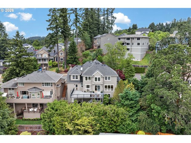 2140 FIRCREST Dr, West Linn, OR 97068