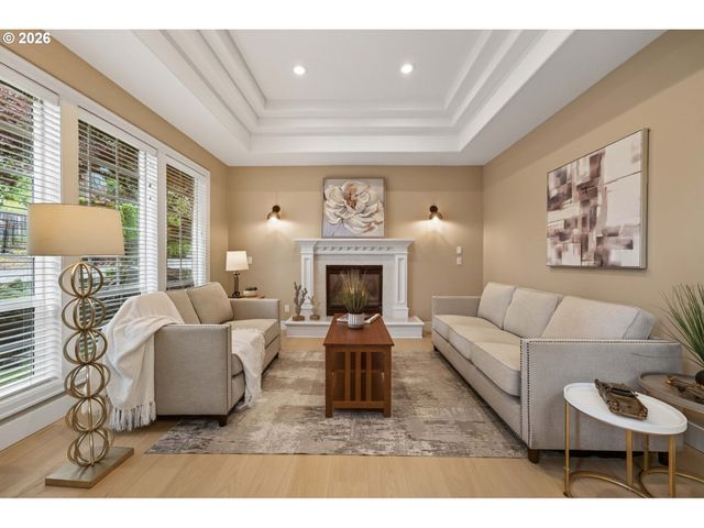 2140 FIRCREST Dr, West Linn, OR 97068