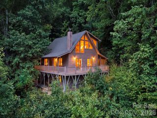 808 Nottingham Road, Maggie Valley, NC 28751