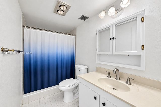 919 Hillcrest Drive 401, Hollywood, FL 33021