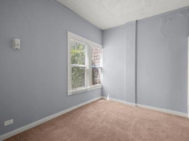 348352 Jayne, Oakland, CA 94610