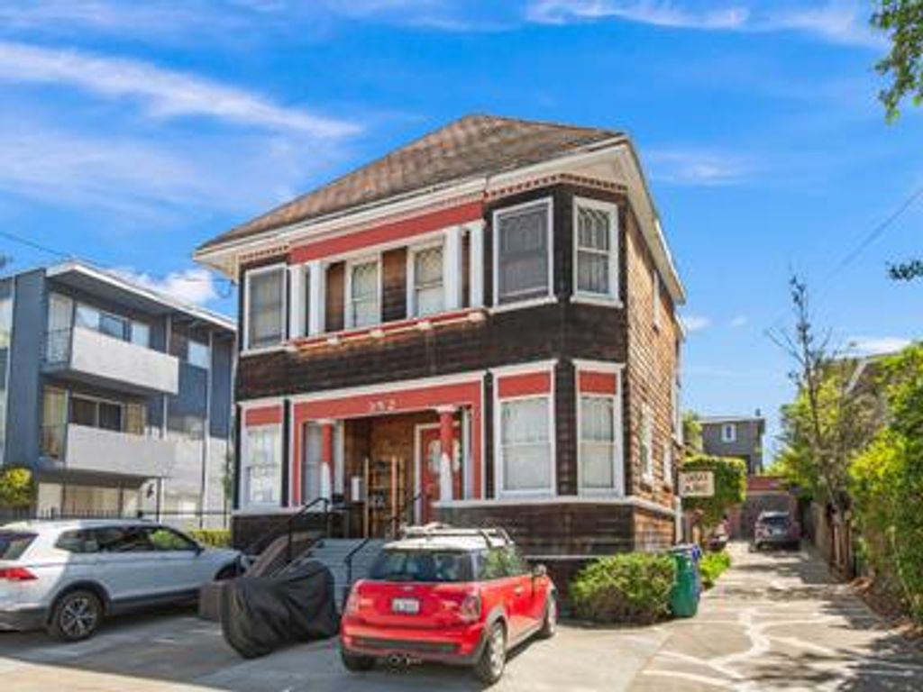 348352 Jayne, Oakland, CA 94610