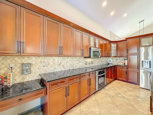 11162 SW Wyndham Way, Port St. Lucie, FL 34987