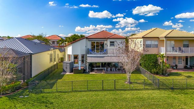 11162 SW Wyndham Way, Port St. Lucie, FL 34987