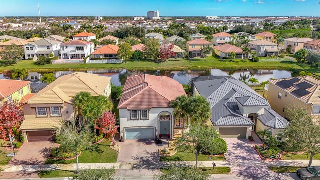 11162 SW Wyndham Way, Port St. Lucie, FL 34987
