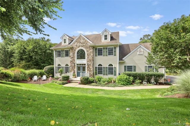 20 Parkview Circle, Carmel, NY 10512