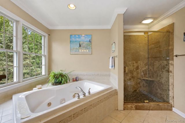 20 Parkview Circle, Carmel, NY 10512