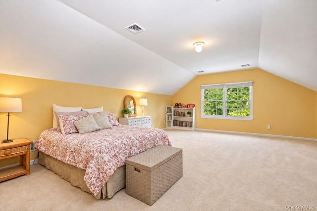 20 Parkview Circle, Carmel, NY 10512