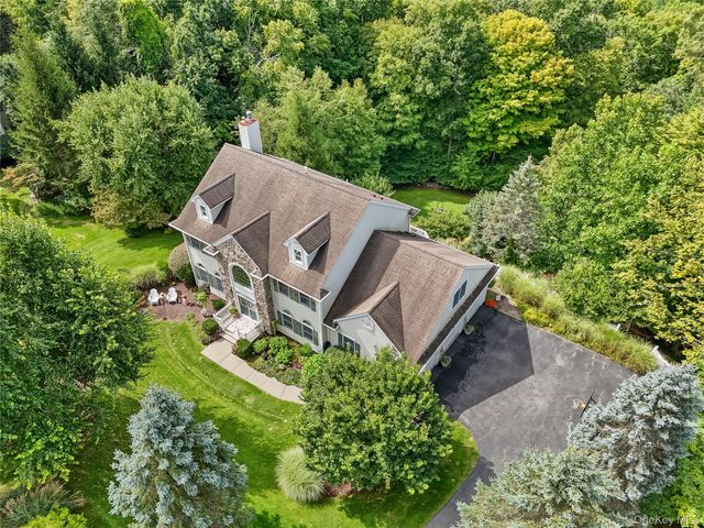 20 Parkview Circle, Carmel, NY 10512