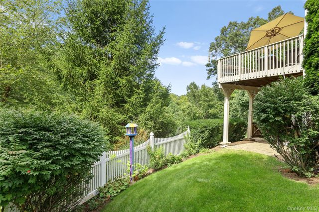 20 Parkview Circle, Carmel, NY 10512