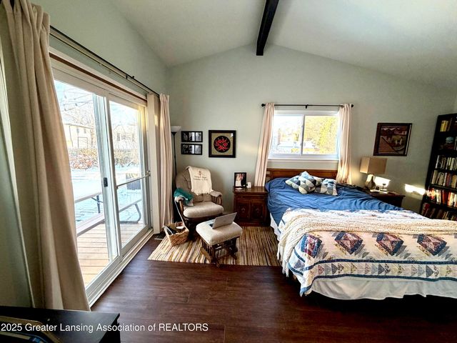 1923 Gay Lane, Lansing, MI 48912