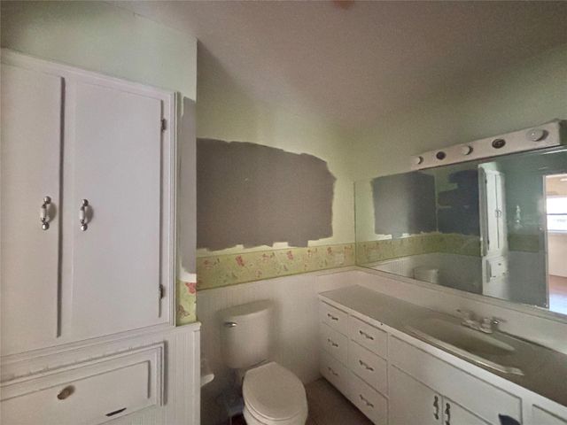 408 W Elder Street, Colmesneil, TX 75938