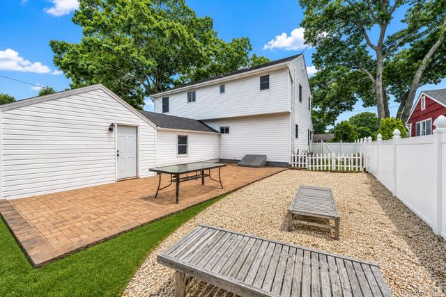 55 Yuma Lane, East Islip, NY 11730