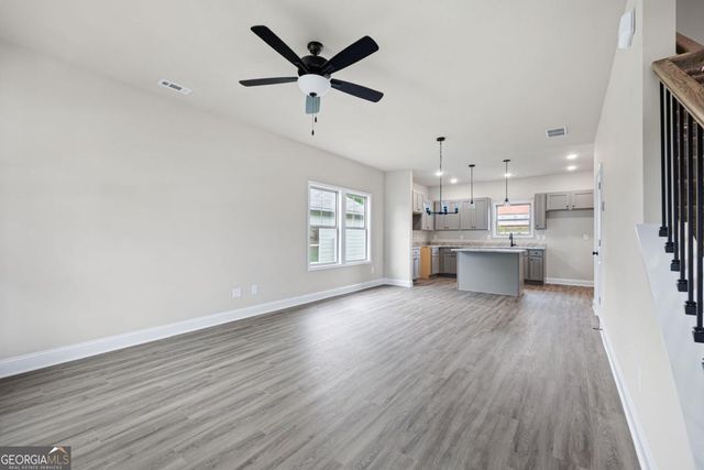 107 Winston Way, Carrollton, GA 30117