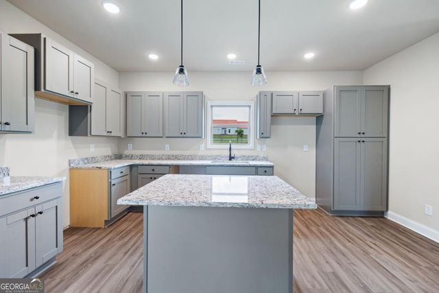 107 Winston Way, Carrollton, GA 30117