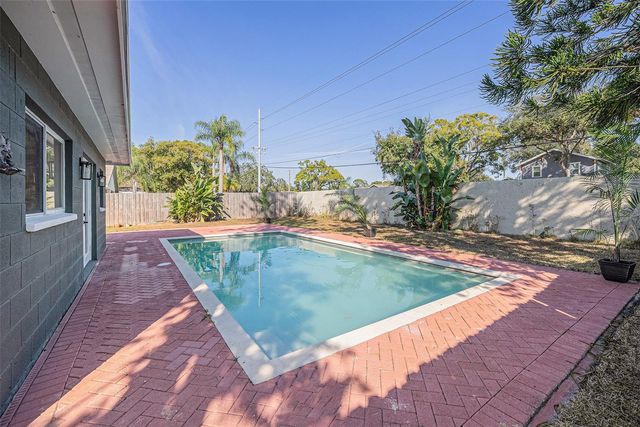 11707 CYPRESS PARK STREET, Tampa, FL 33624